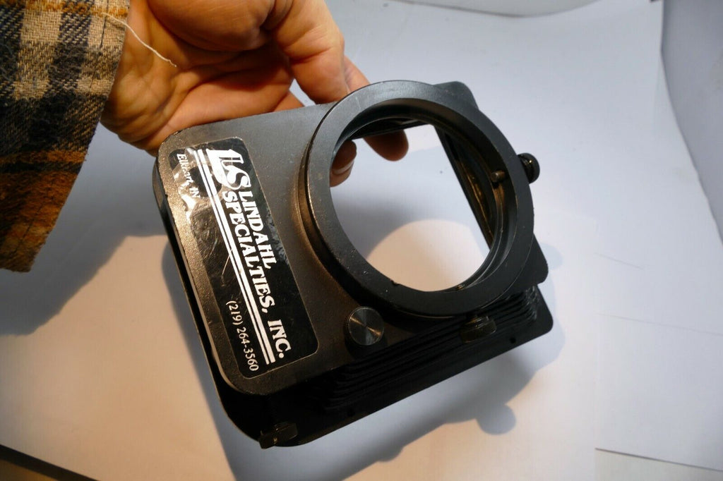 Lindahl Bellows lens Hood 31.1320 Bell-O-Shade Single 3X3 filter slot