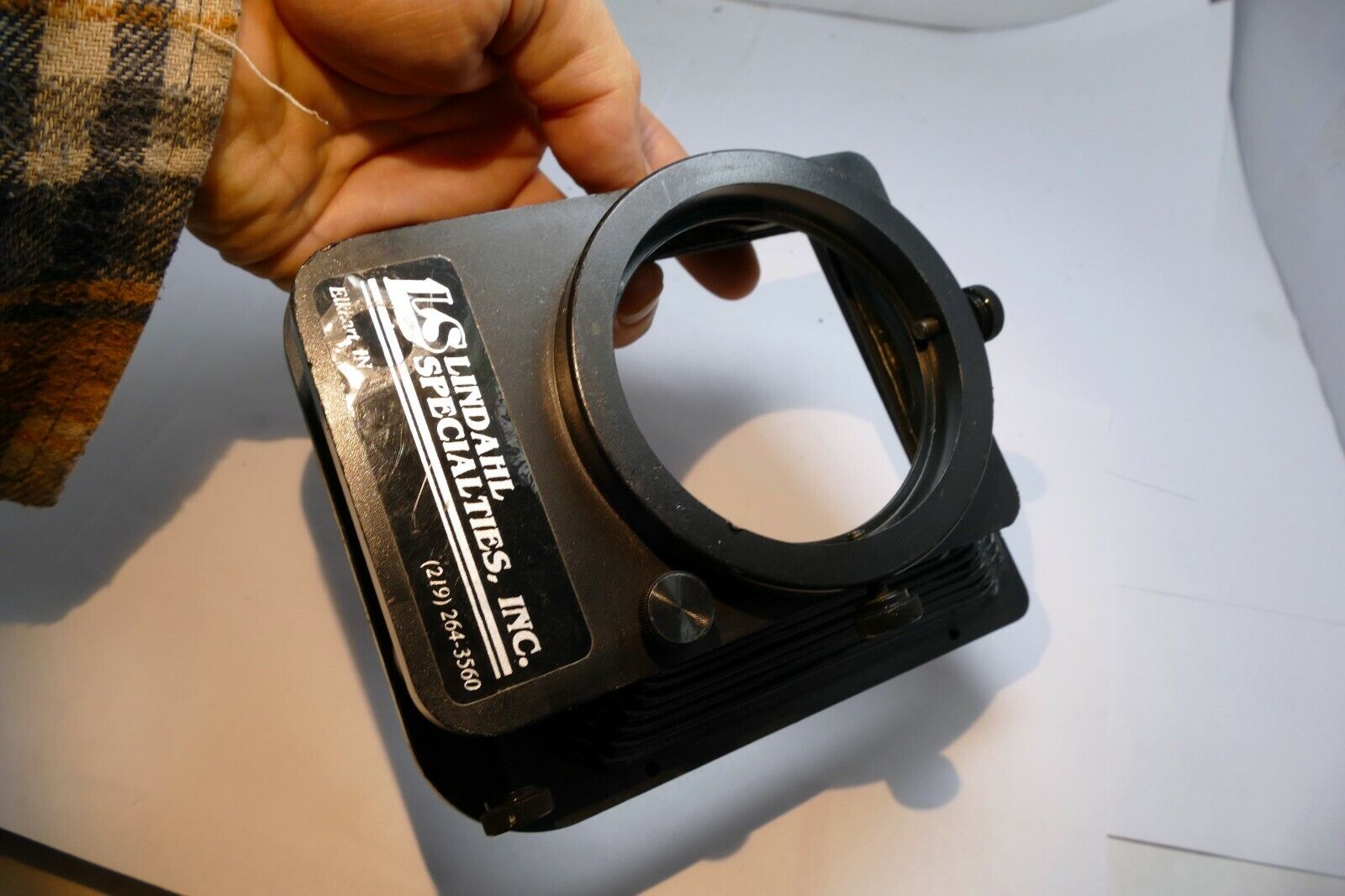 Lindahl Bellows lens Hood 31.1320 Bell-O-Shade Single 3X3 filter slot