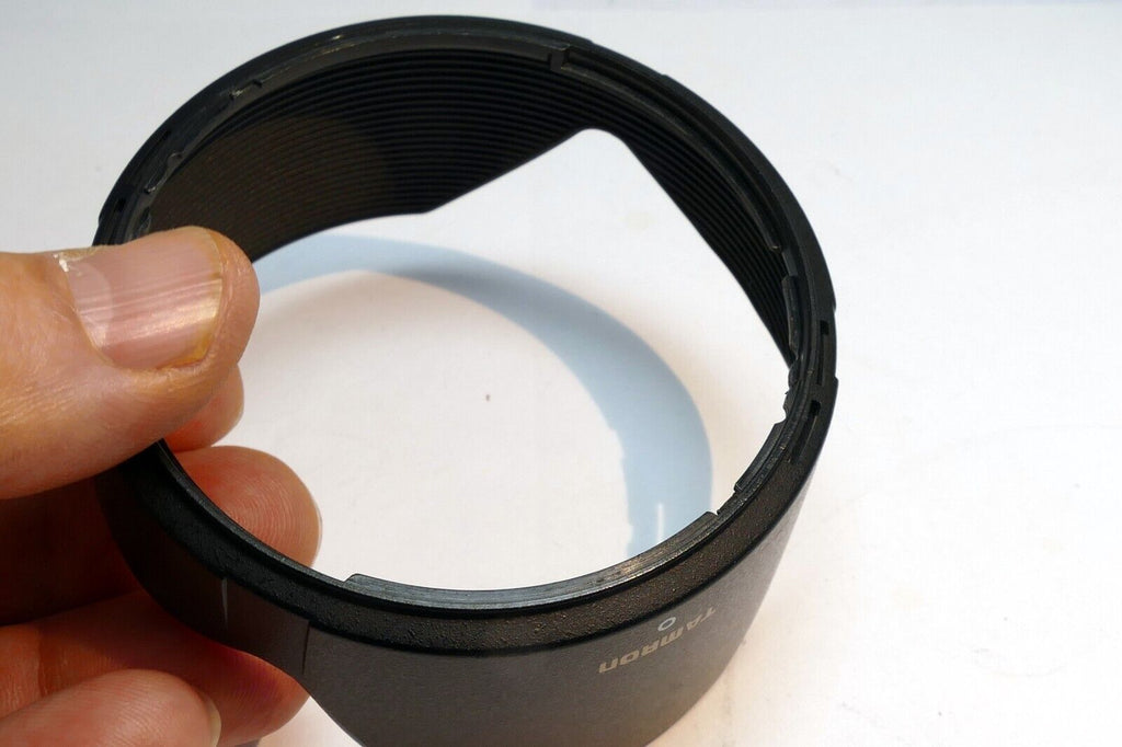 Tamron DA06 Lens Hood Shade for  AF 28-300mm F/3.5-6.3 XR Di Zoom ( 62mm rim)