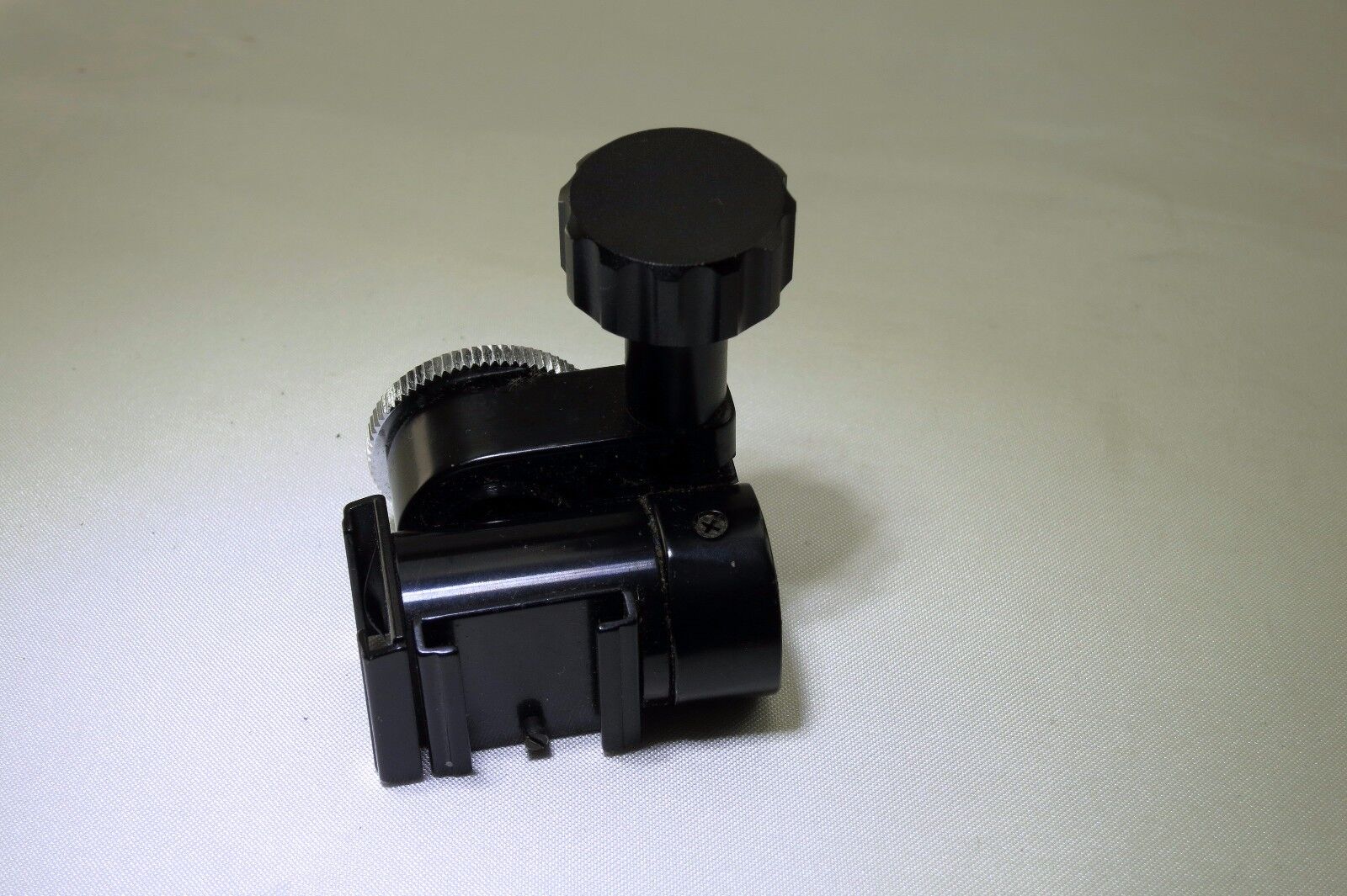 Revolving Tripod Adapter for flash