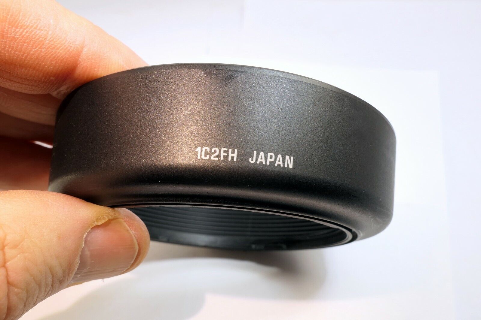 Tamron 1C2FH Lens Hood Shade for 28-80mm f3.5-5.6 AF zoom vintage original