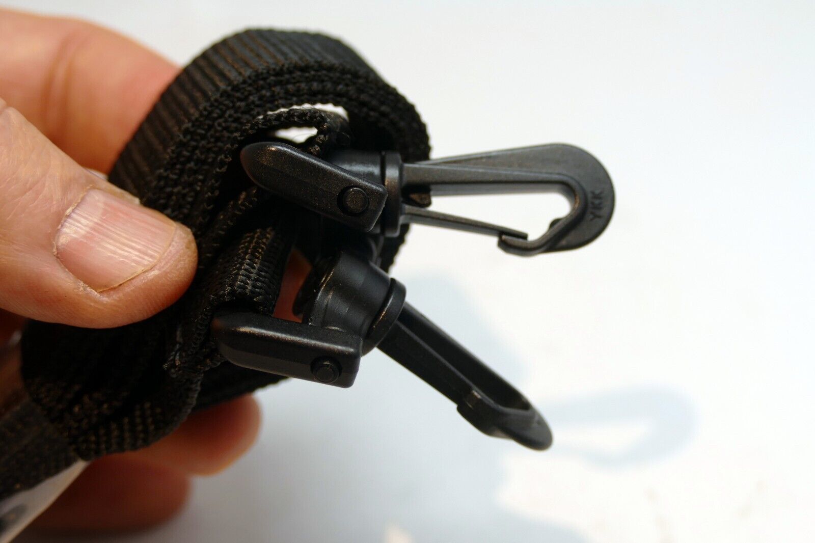 Shoulder Strap 2.5cm wide for camera case bag snap on clips swivel sturdy clips