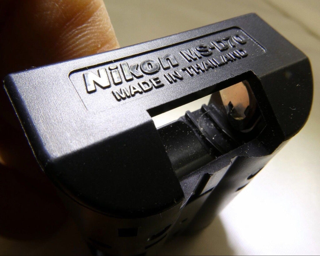 CR2 Battery Storage Holder MS-D70 EN-EL3 for Nikon  D100 D200 D90