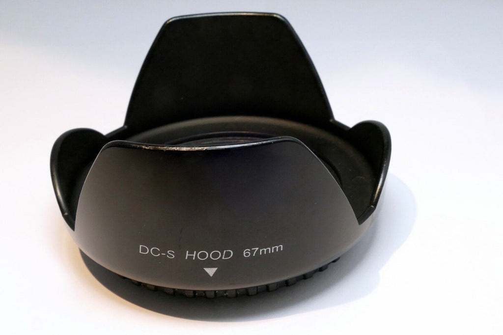 67mm Lens Hood Shade screw in petal  18-135mm