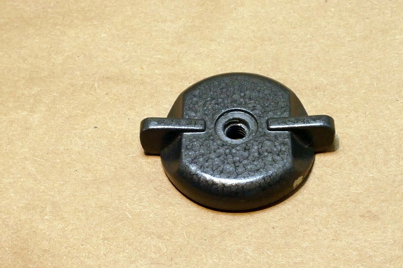 Tripod adapter  plate 1/4" female knob metal
