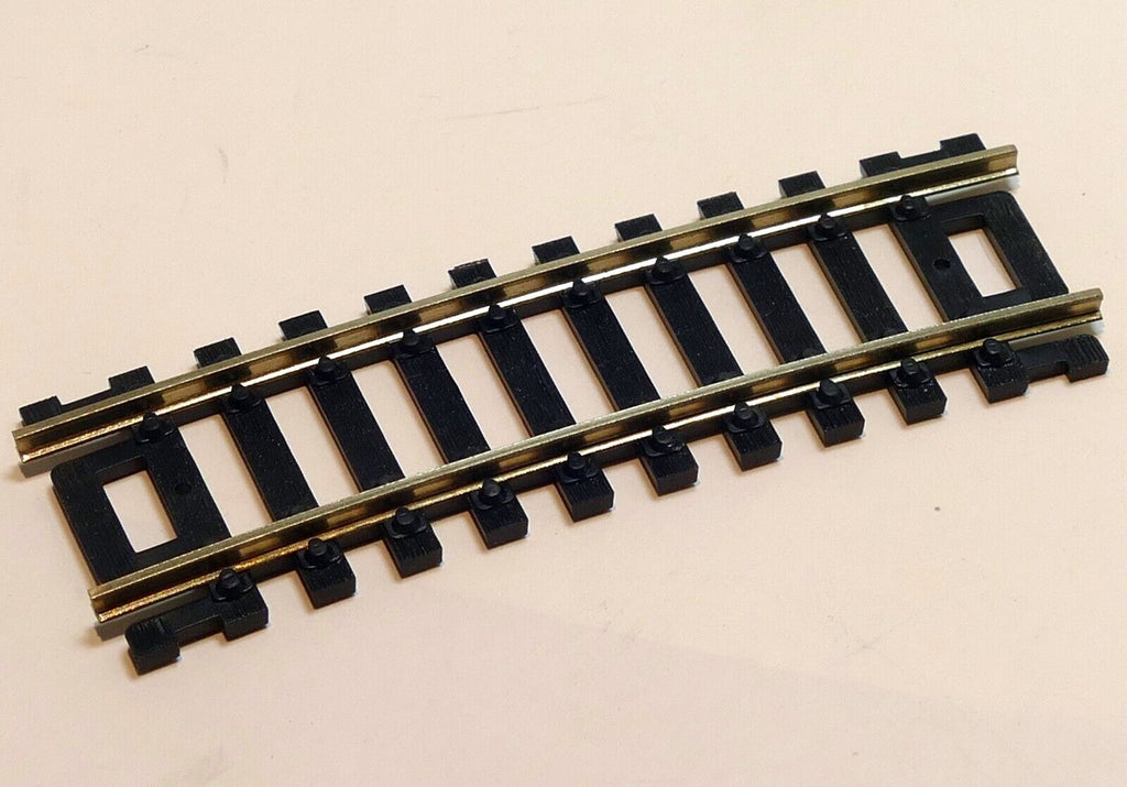 1-Section 3"  curved Track HO Scale Atlas one piece