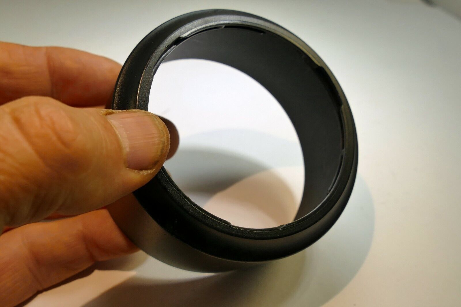 Tamron B9FH Lens Hood Shade for 90-300mm f4.5-5.6 AF Tele- macro