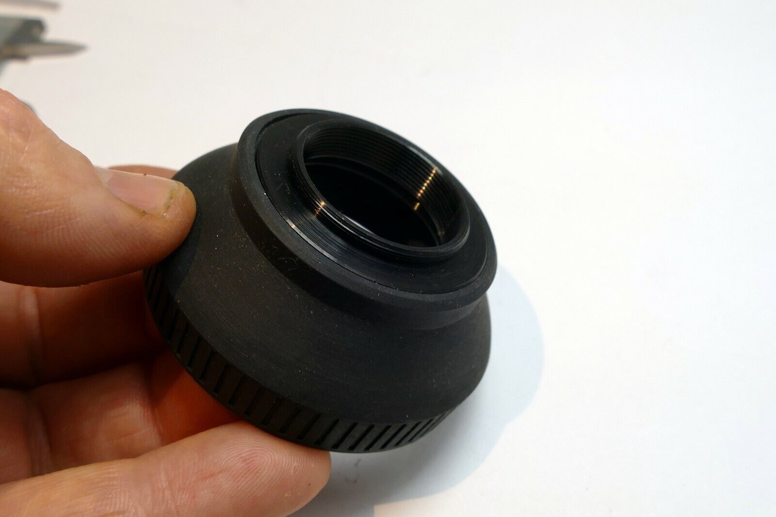 31mm Rubber Lens Hood Shade screw in