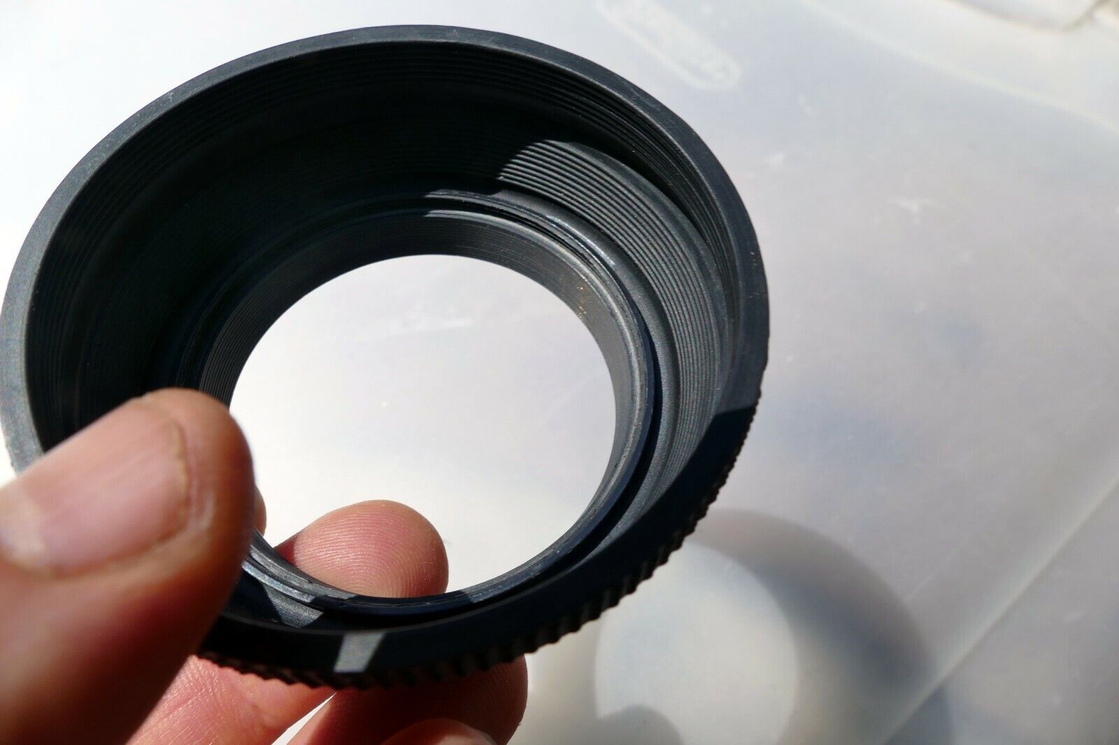 55mm Rubber Lens Hood Shade double threaded in the front for 55mm f1.4 f1.8