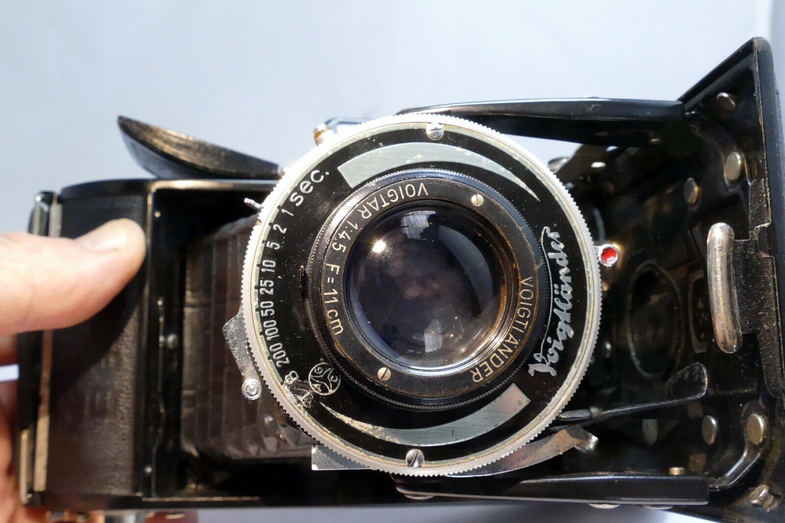 Voigtlander Bessa 6x9 Folding Medium Format Camera with 11cm f4.5 Lens - vintage