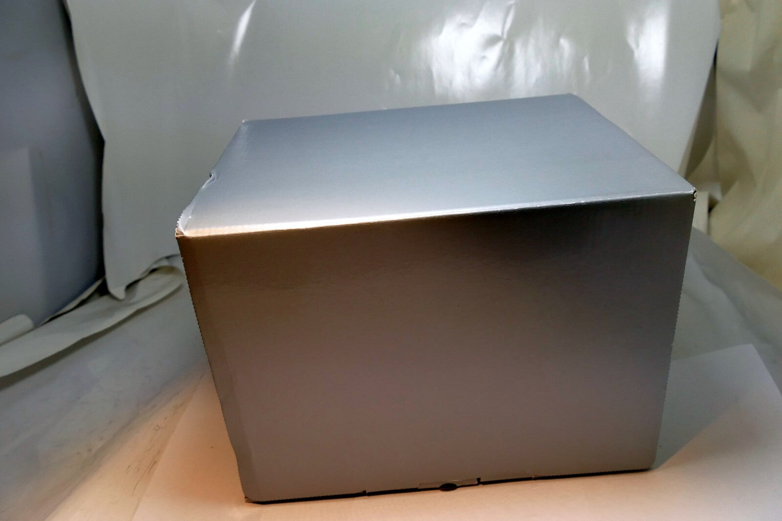 An Empty Box (only ) for  Leica V-Lux 5 DC vario Elmarit 9.1-146mm f2.8 19120