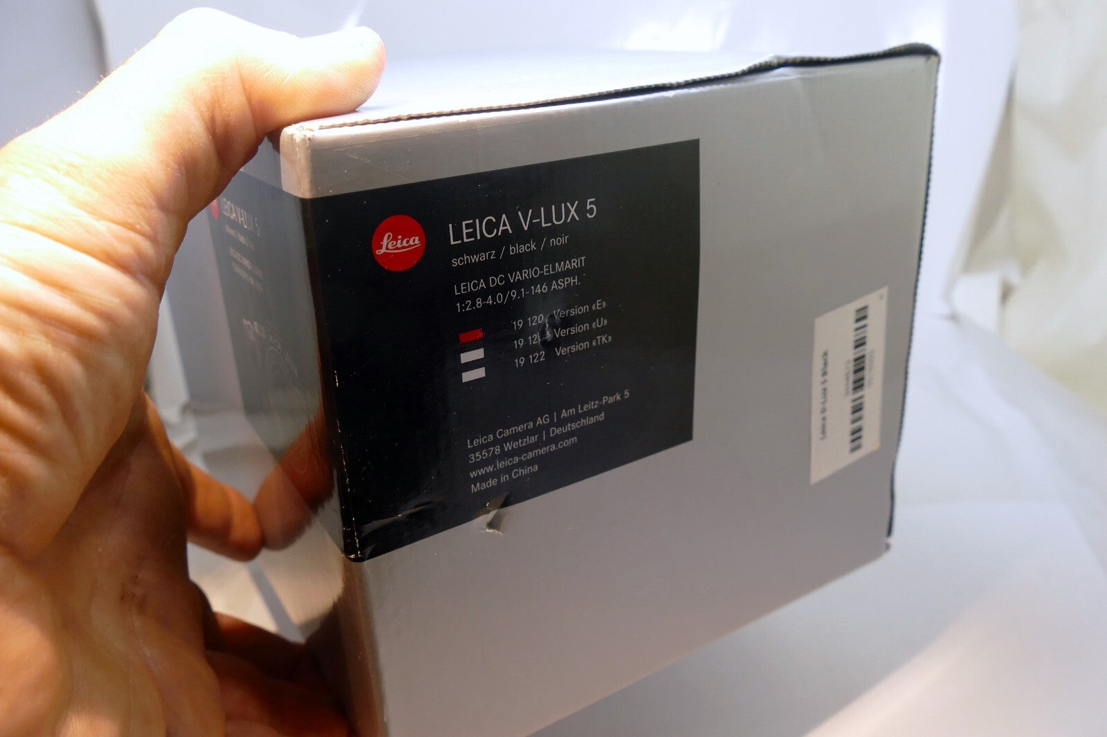 An Empty Box (only ) for  Leica V-Lux 5 DC vario Elmarit 9.1-146mm f2.8 19120