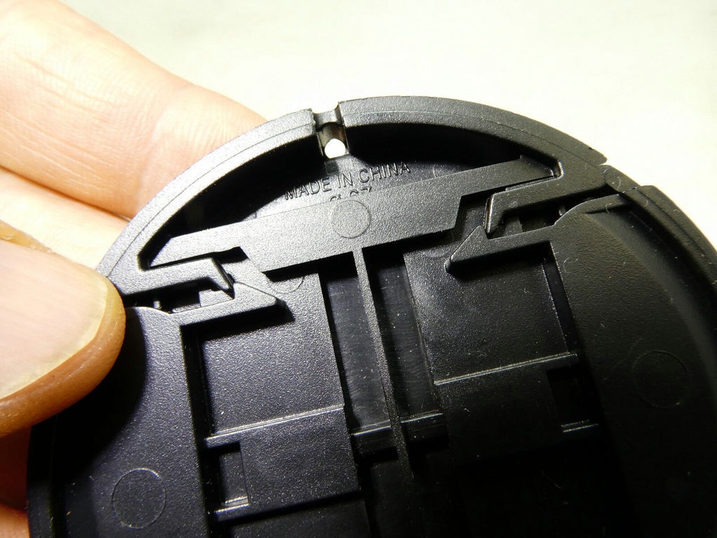 Promaster Front Lens Cap 67mm snap on type
