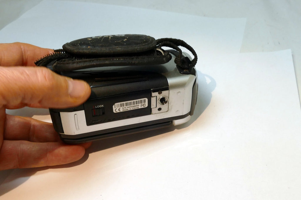DXG  1080P  DXG - 5B1V  HD Camcorder Gray No battery, charger - Untested, AS IS