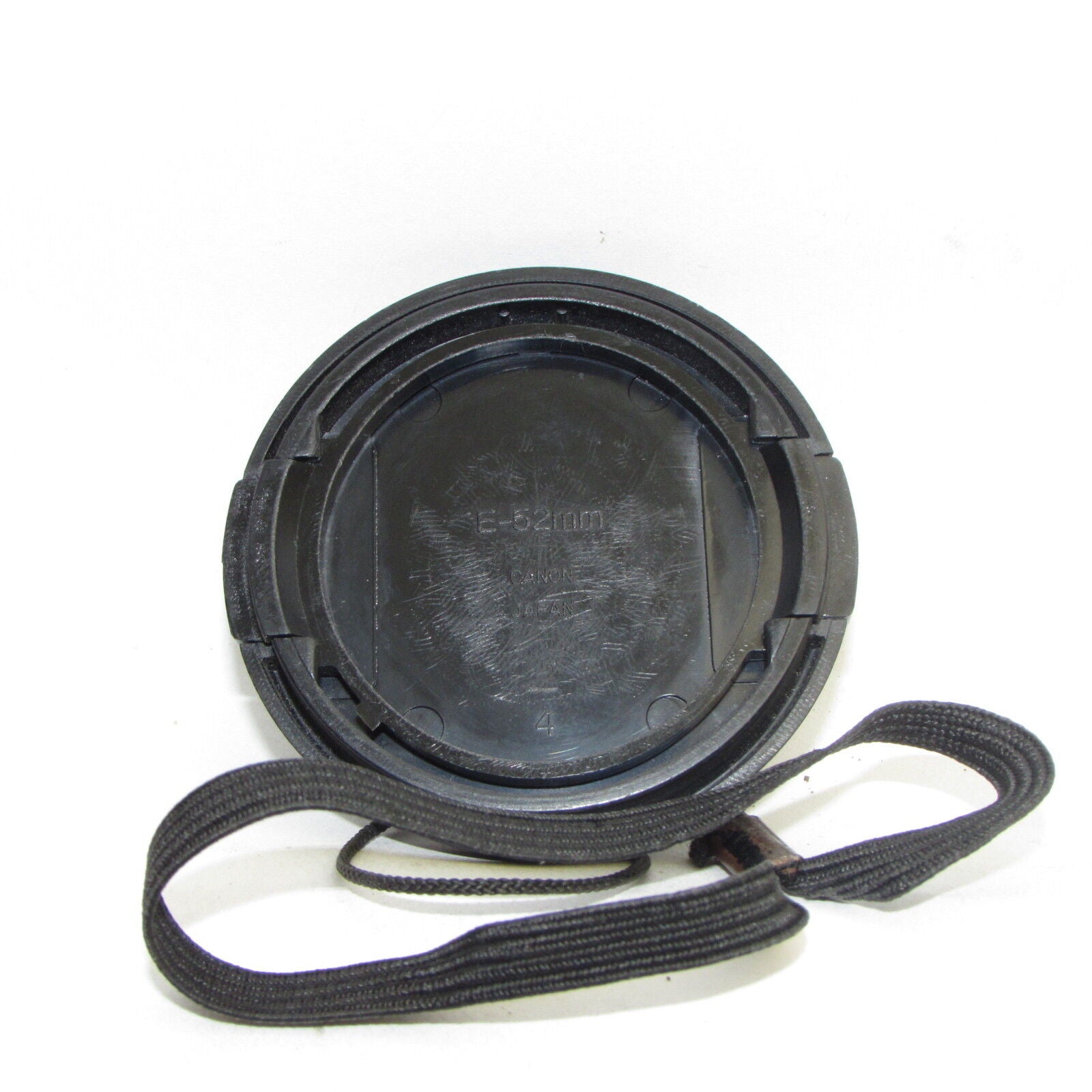 Used Canon E-52  52mm Lens Front Cap with string  Made in Japan S941039