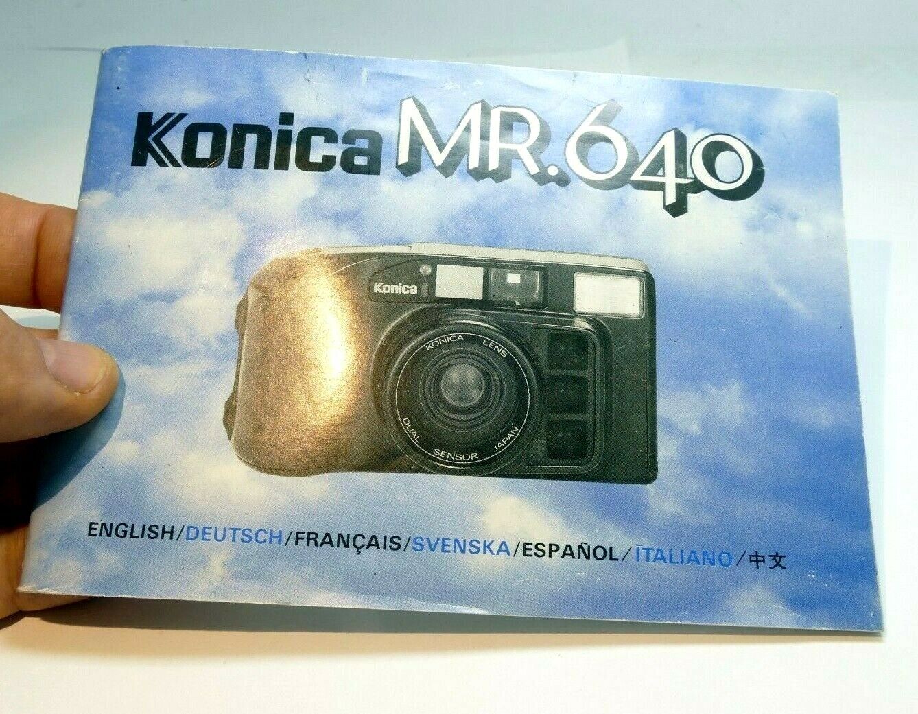 Konica MR. 640 Camera Guide Instruction Manual English Francais Espanol Italiano