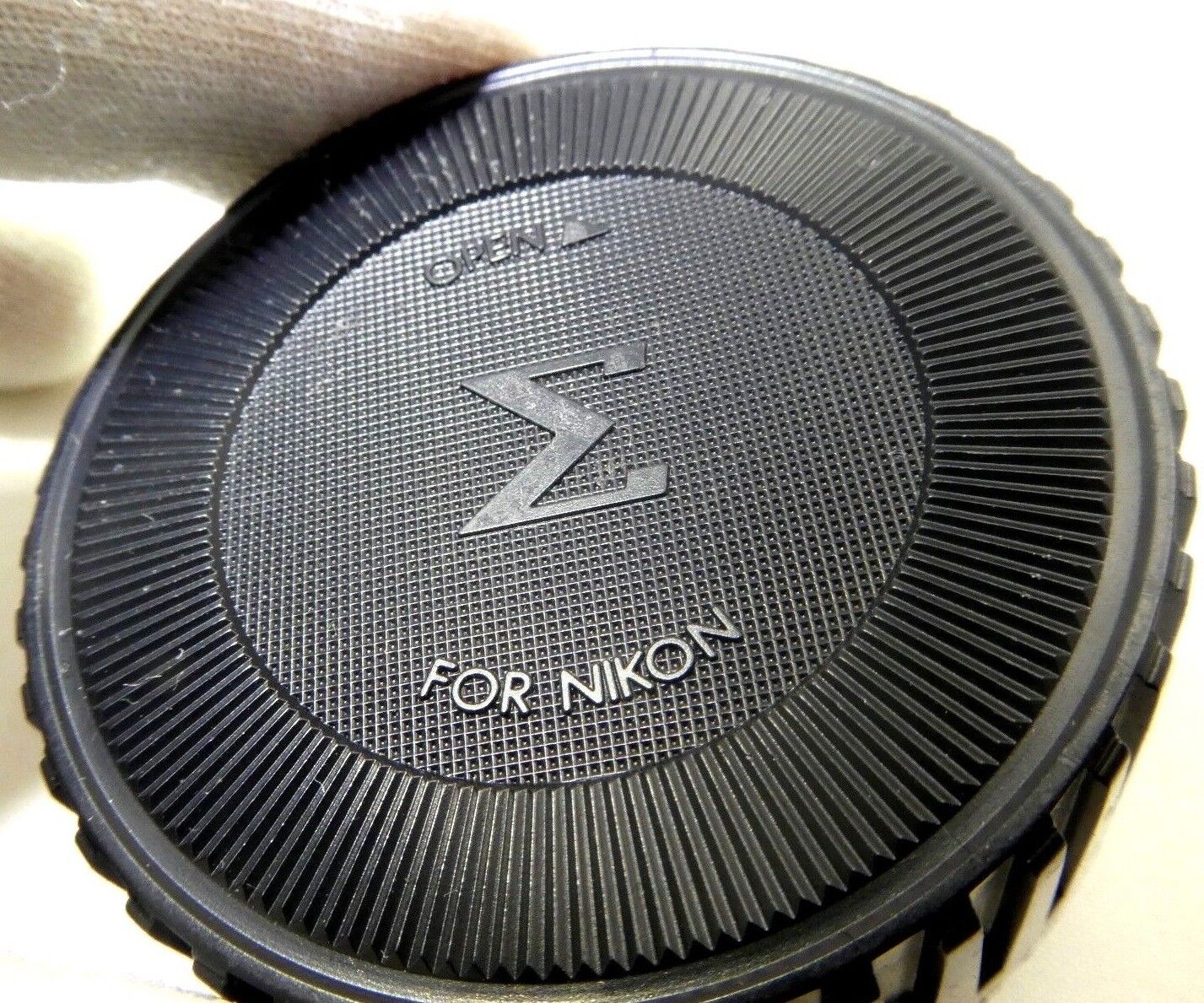 Sigma REAR Lens Cap For Nikon Ai, AI-S 28mm manual focus