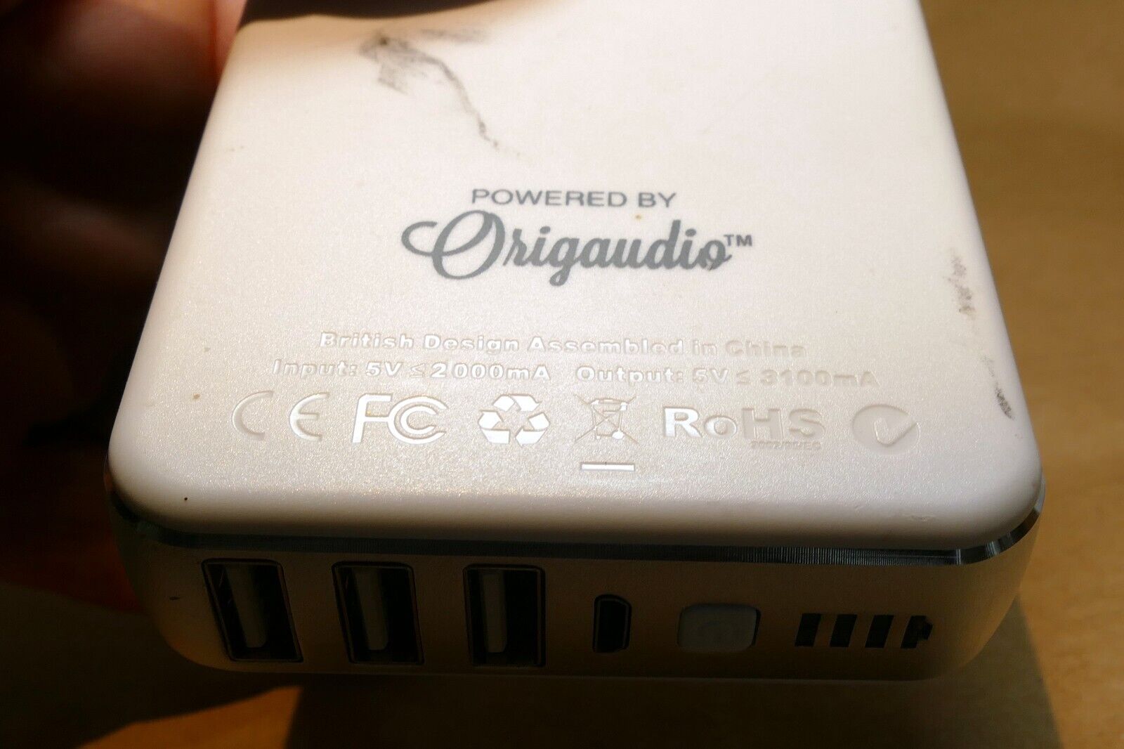 Origaudio Power Pack Charge iPhones USB micro  3100mAh AAIS