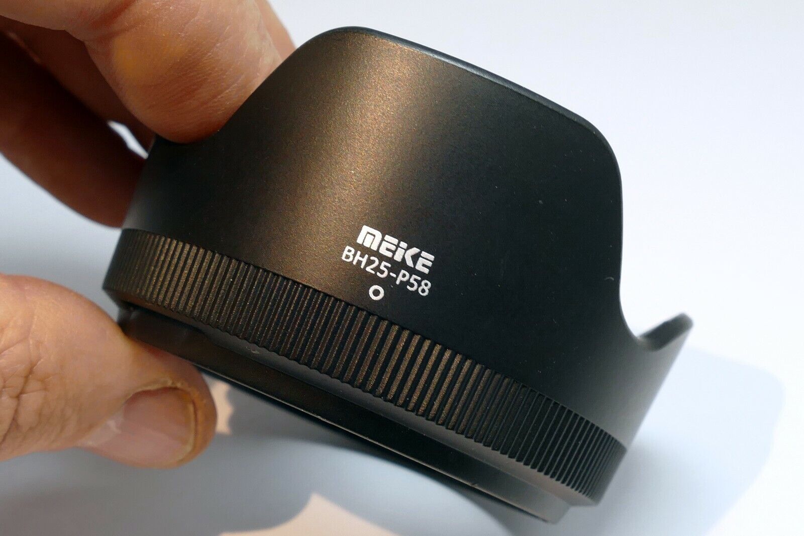 49mm Meike BH25-P58 Lens Hood Shade for  25mm F1.8 35mm