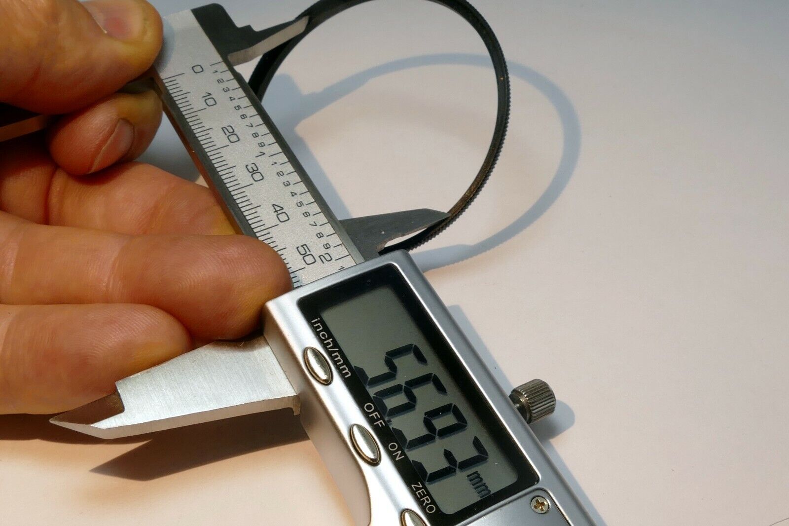 55mm Filter Ring screw in Single threaded Ring (maybe retaining ring)