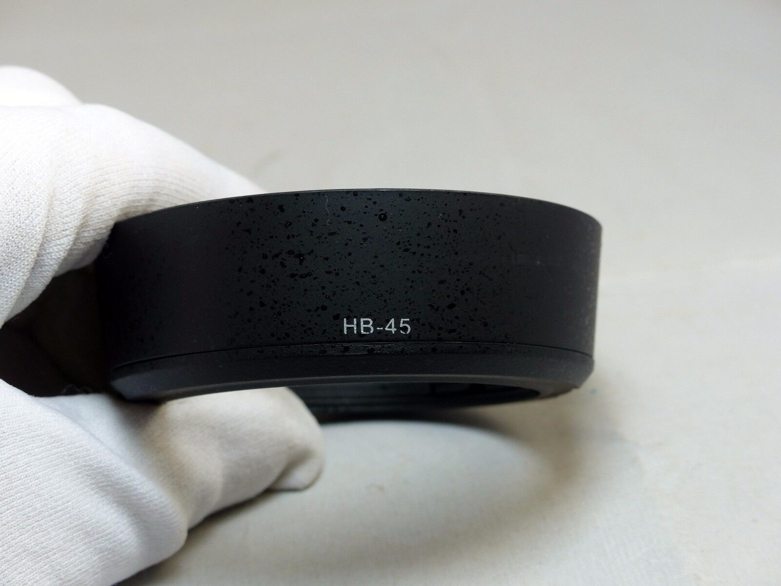 Replacement  HB-45 Lens Hood for NIKON Nikkor AF-S 18-55mm G ED lens D3000 D3100