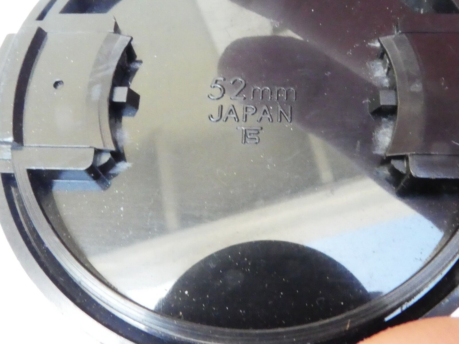 Vivitar 52mm Front  Lens cap plastic snap on type