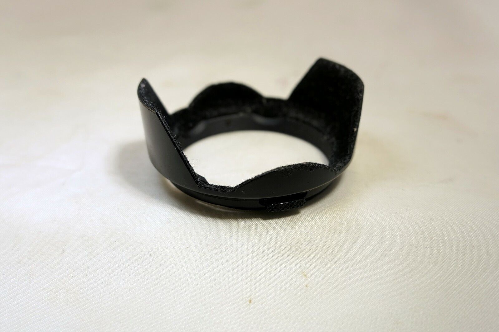 52mm Sigma Perfect Lens Hood Shade for 28mm f2.8 wide angle lens original