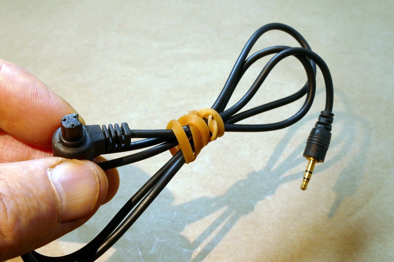 Promaster 2.5mm Cable for Remote Shutter Release for  EOS 5D 7D II III (3-pin)