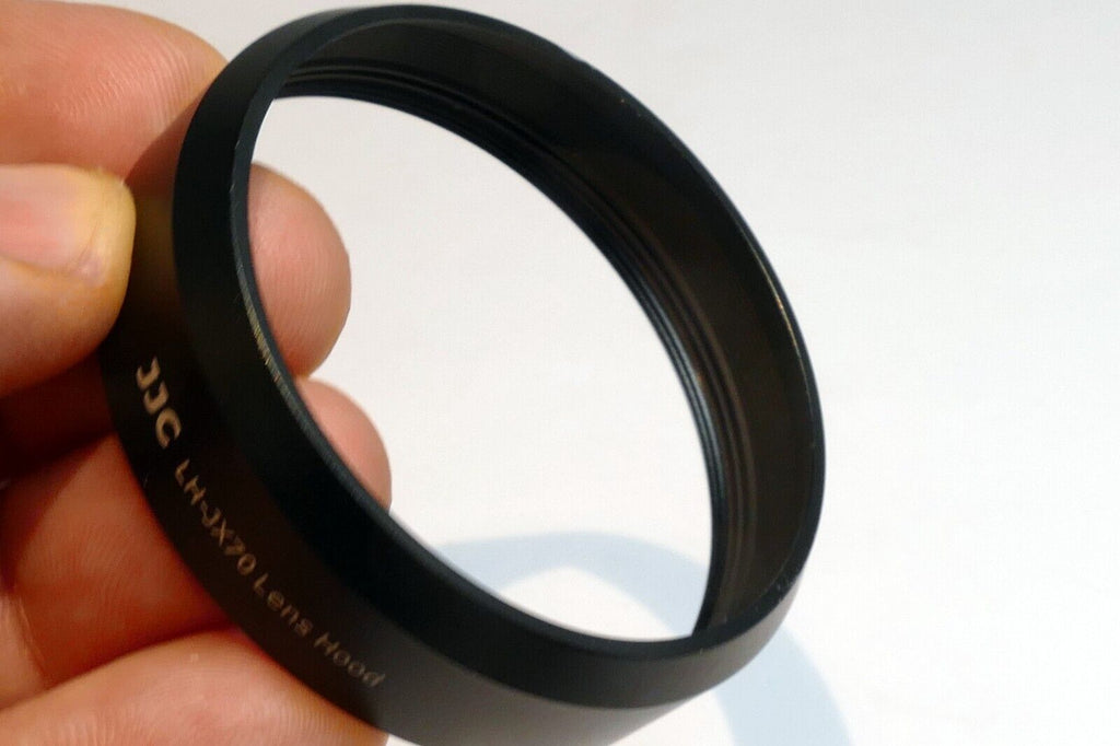 JJC LH-JX70 BLACK Lens Hood Shade replacement LH-X70 Fujifilm X70Ope