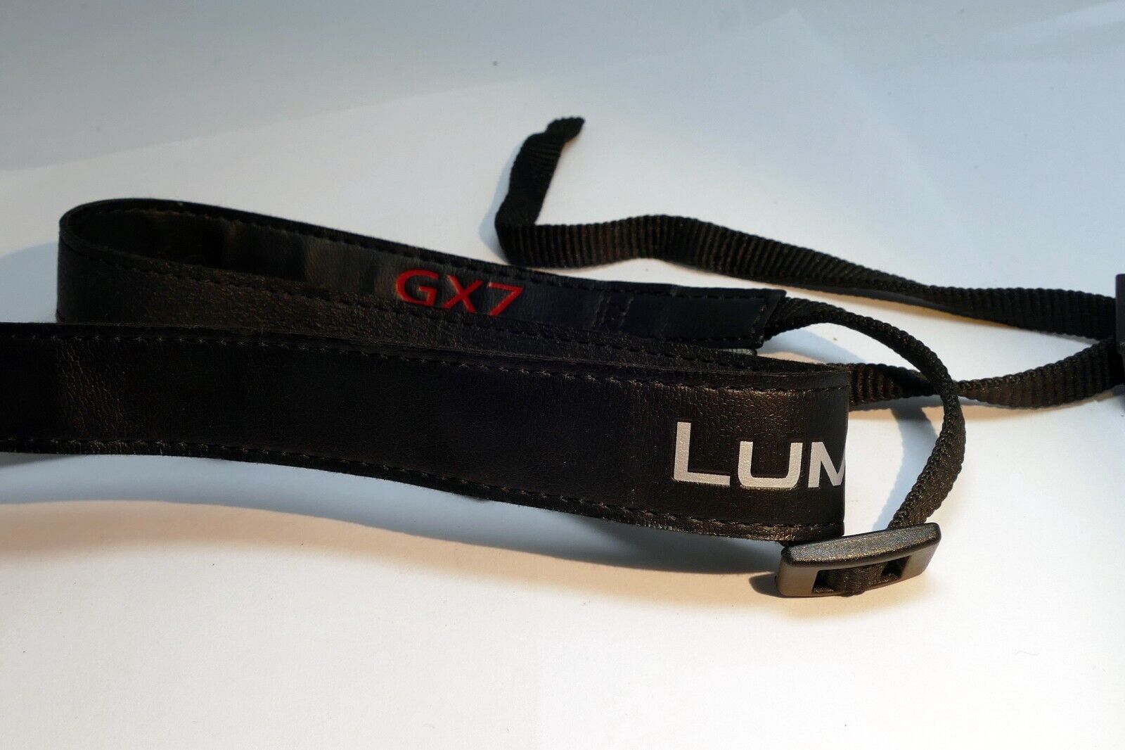 Panasonic Lumix GX7 Shoulder Camera  Strap 2cm wide Black Leather  - Genuine OEM