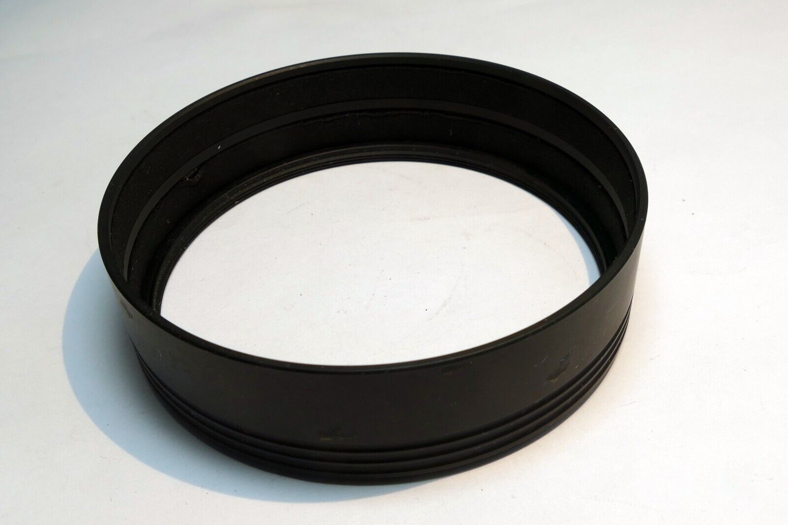 82mm  Lens Hood Shade threaded   metal with female threads