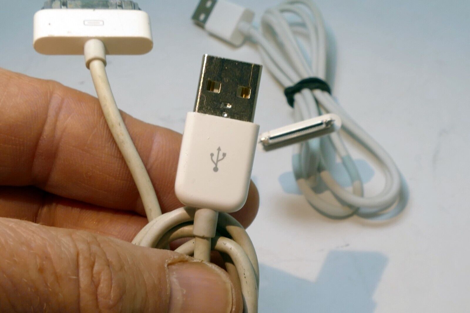 2X pack 3 feet 30 pin Type Connector Cable to Type A USB iPod Ipad 4 3 G S