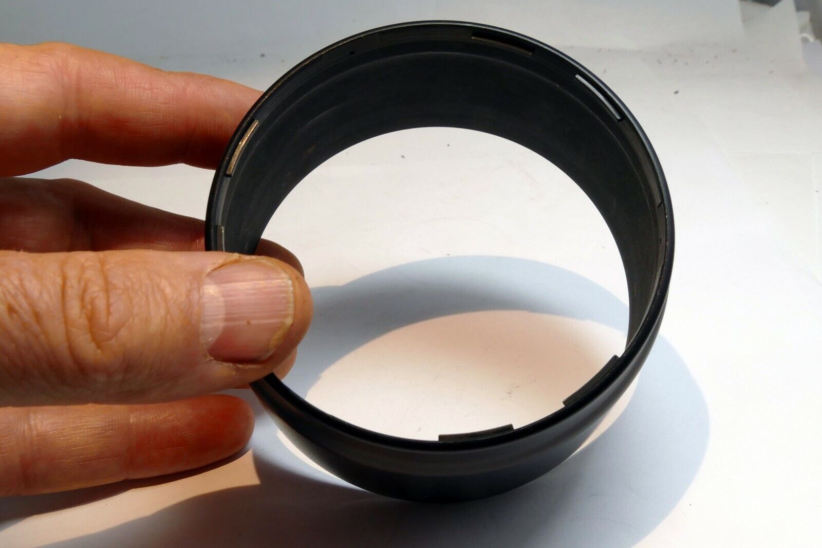 Lens Hood Shade twist on type for 72mm  rim
