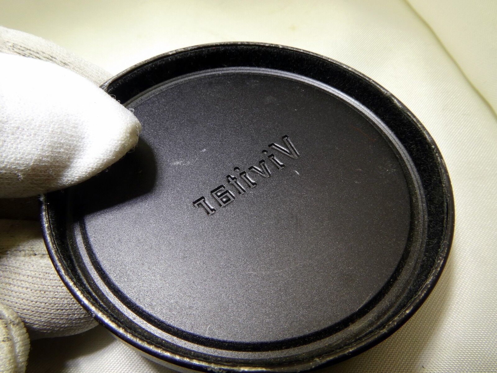 Vivitar 67.7mm ID Lens Front Cap Slip on type Metal