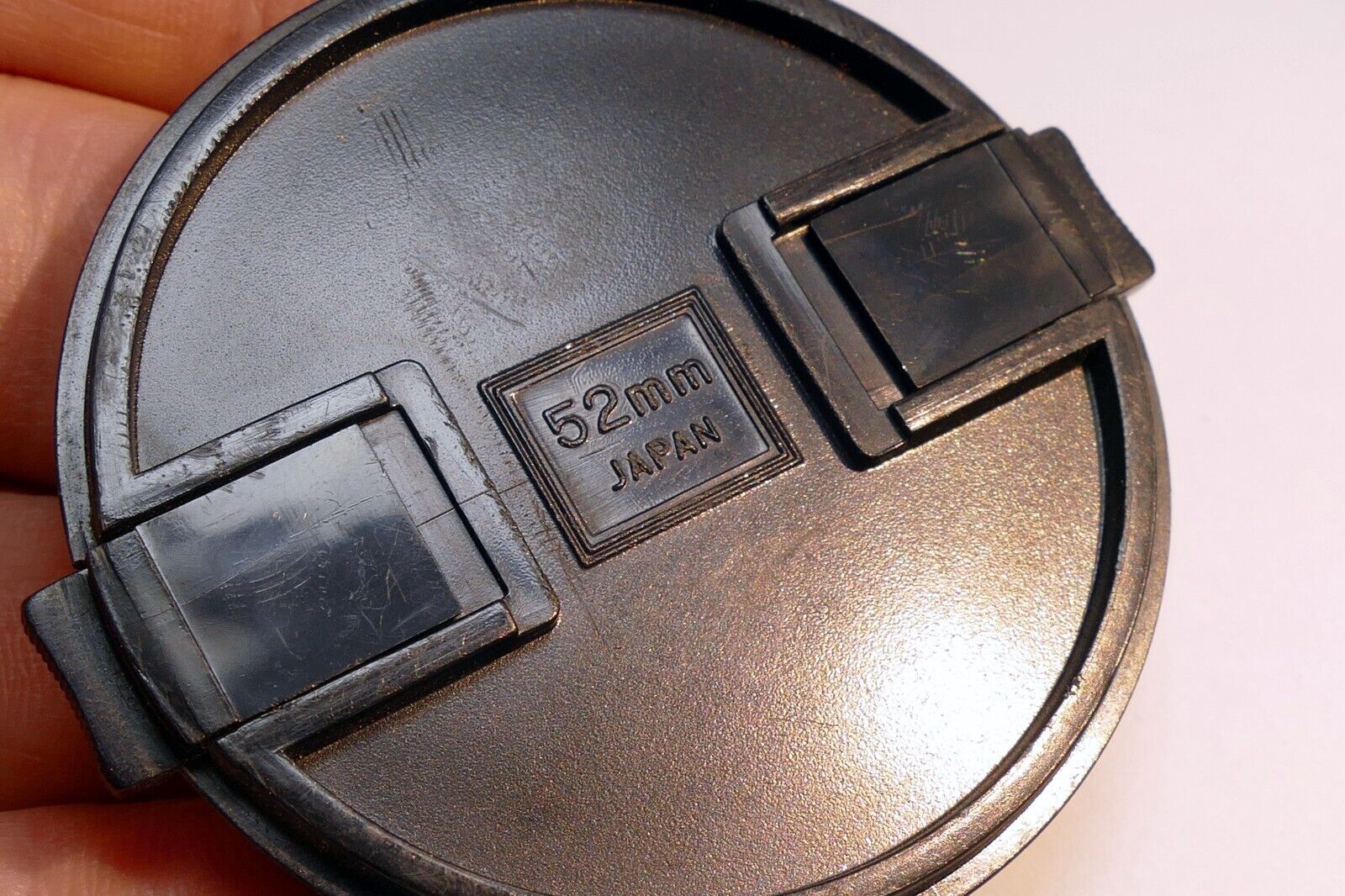 Tamron 52mm snap on type Lens Front Cap for 28mm f2.8 BBAR