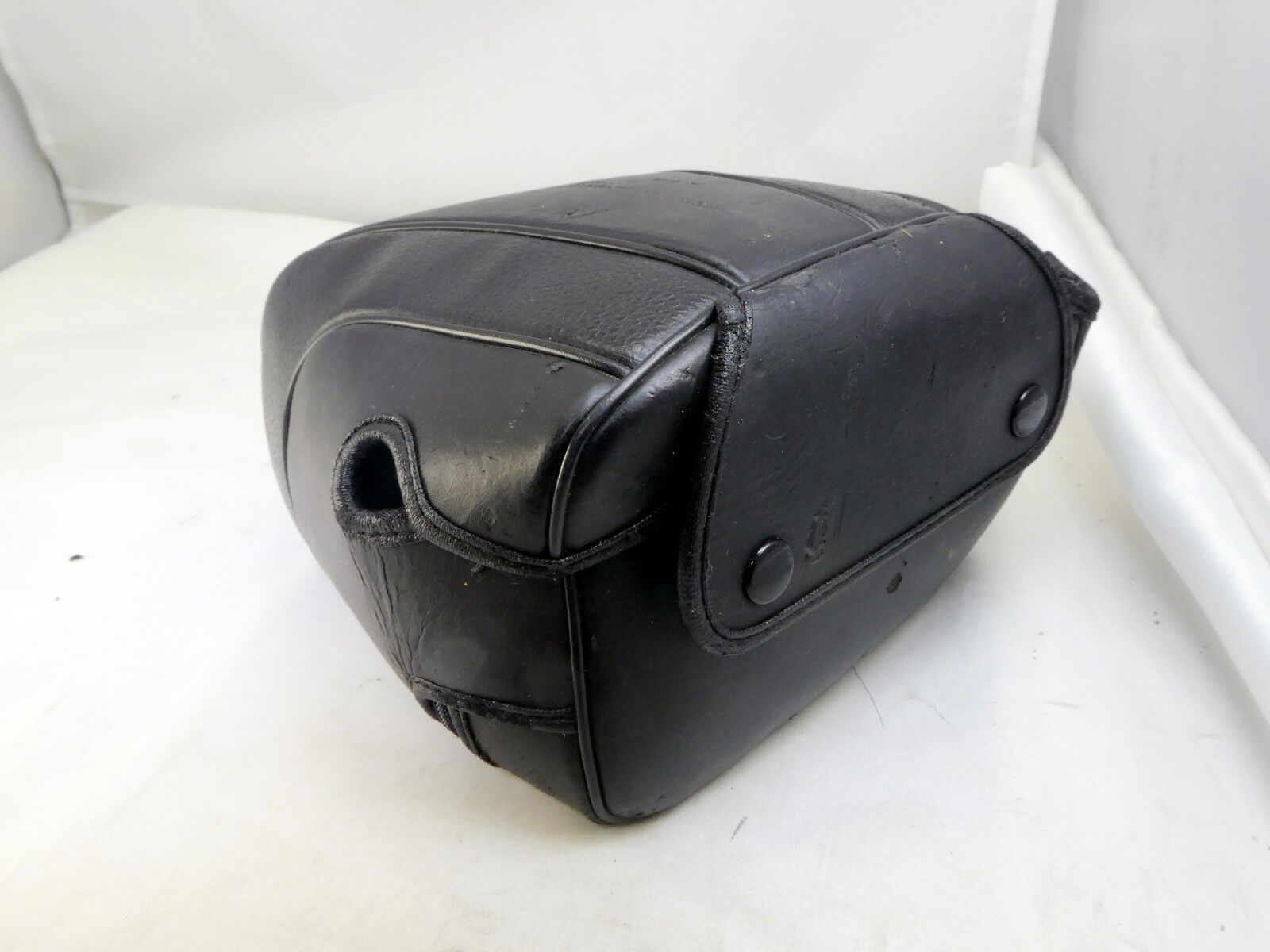 Nikon CF-59 Semi-Soft Case  for N80 cameras with 28-80mm AF Nikkor lens