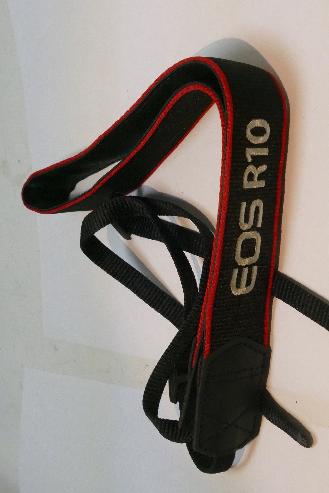 Canon EOS R10 Camera Neck Shoulder Strap Canvas - Genuine - mint condition