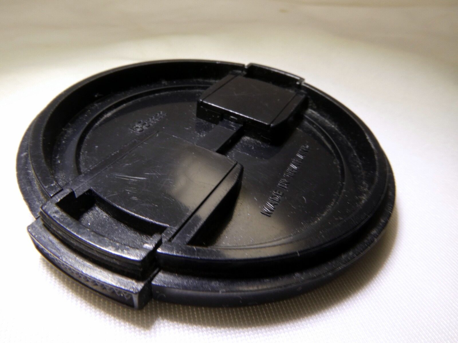 Nikon 58mm Camera Snap-on Front Lens Cap Nikkor EOM