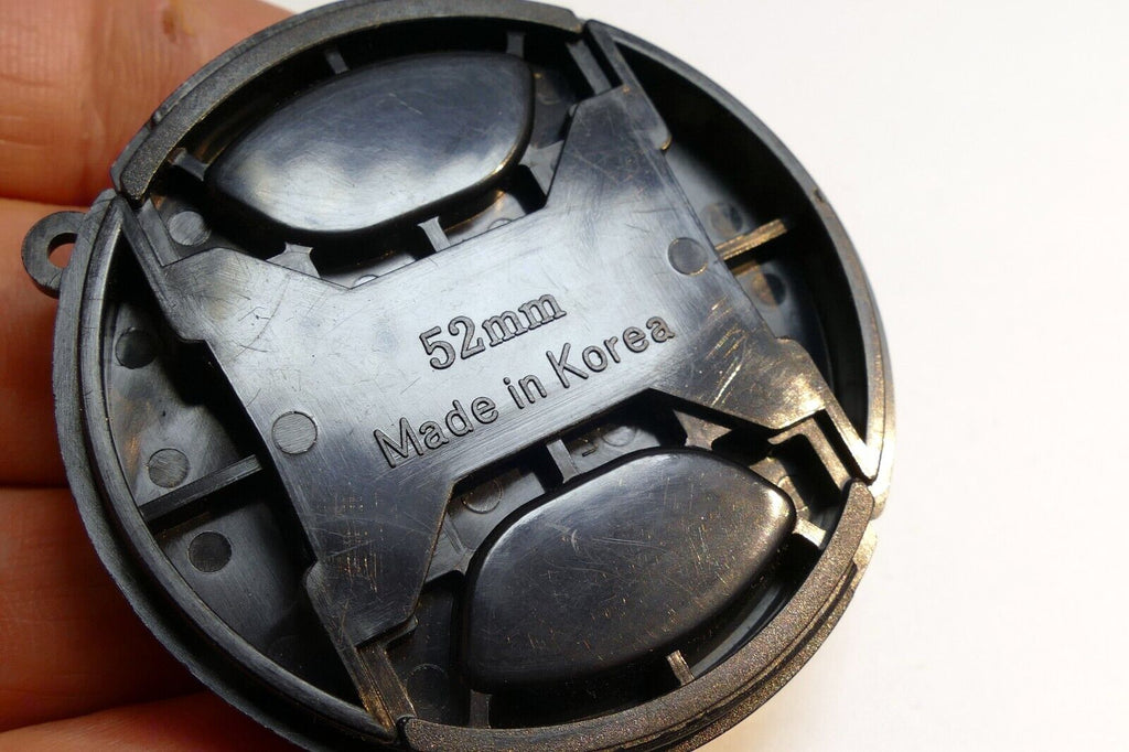 52mm snap on type Front Lens Cap with string loop for 50mm f1.7 f1.8