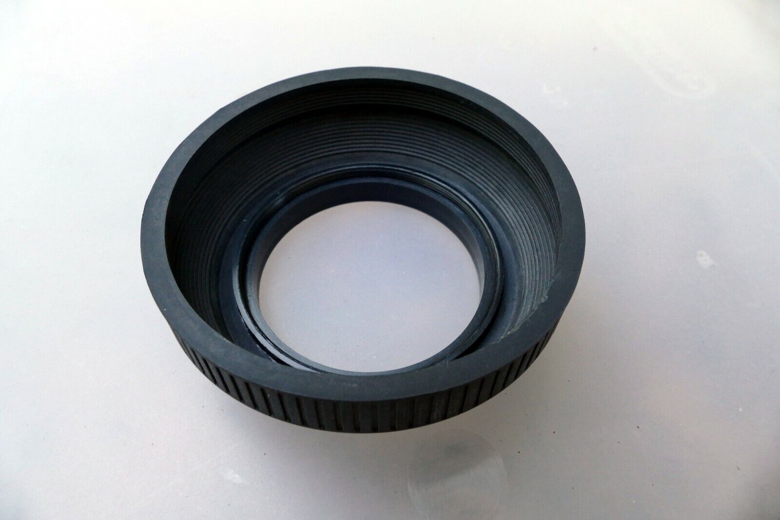 55mm Rubber Lens Hood Shade collapsible vintage screw in type