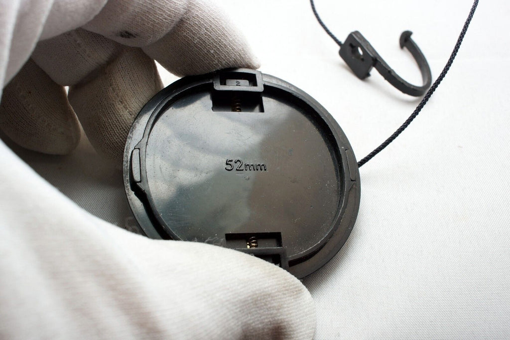 Tamron 52mm front lens cap  Japan Genuine Adaptall  ( snap on type)