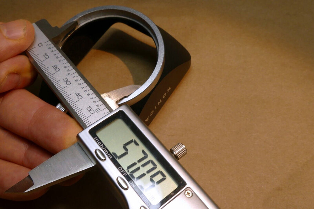 Konica 55mm Lens Hood For 24mm f2.8 /28mm  f3.5 Hexanon shade - OEM Genuine