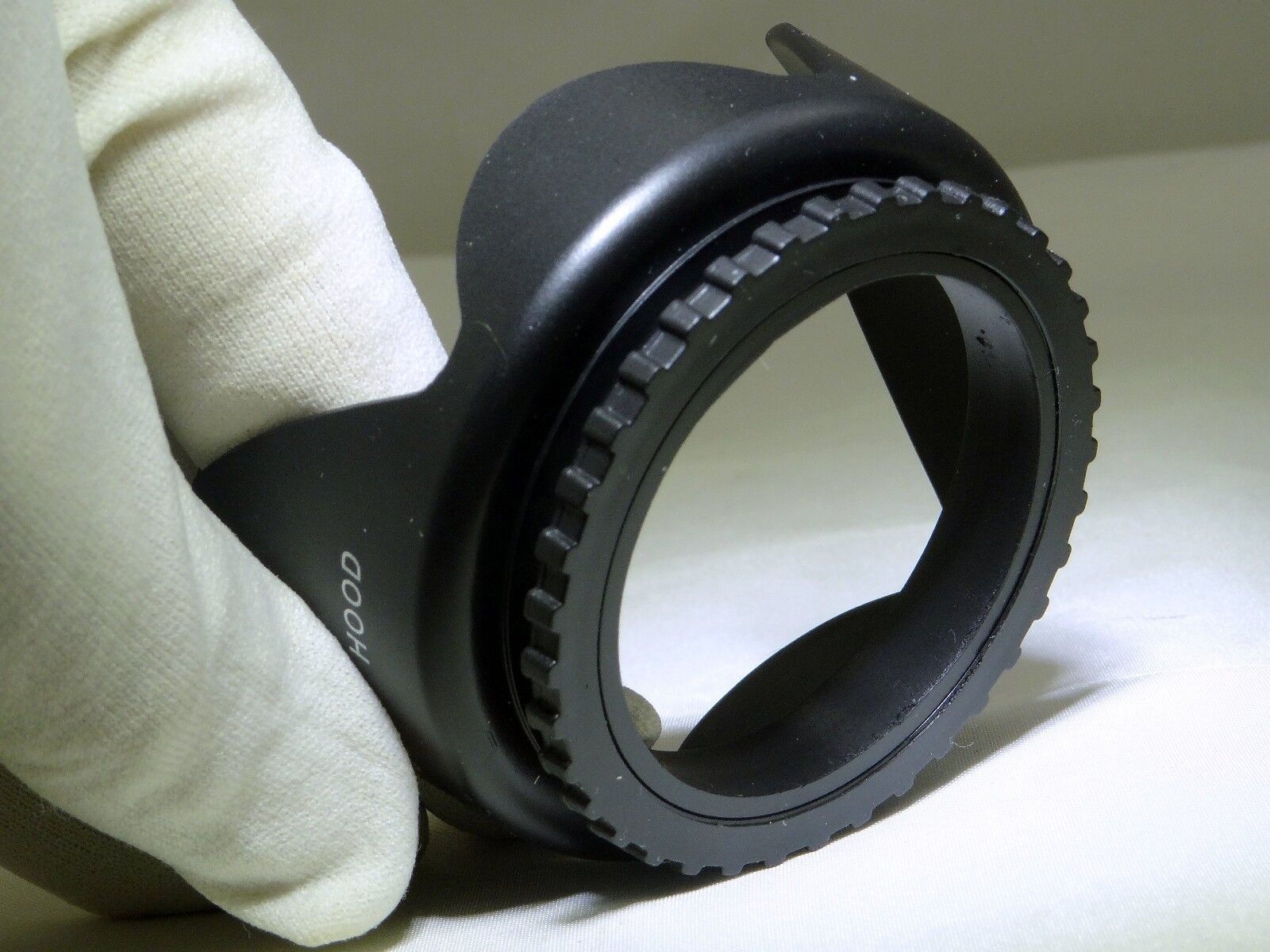 Plastic Petal Φ 52mm Lens Hood Shade Screw in 18-55mm lenses VR