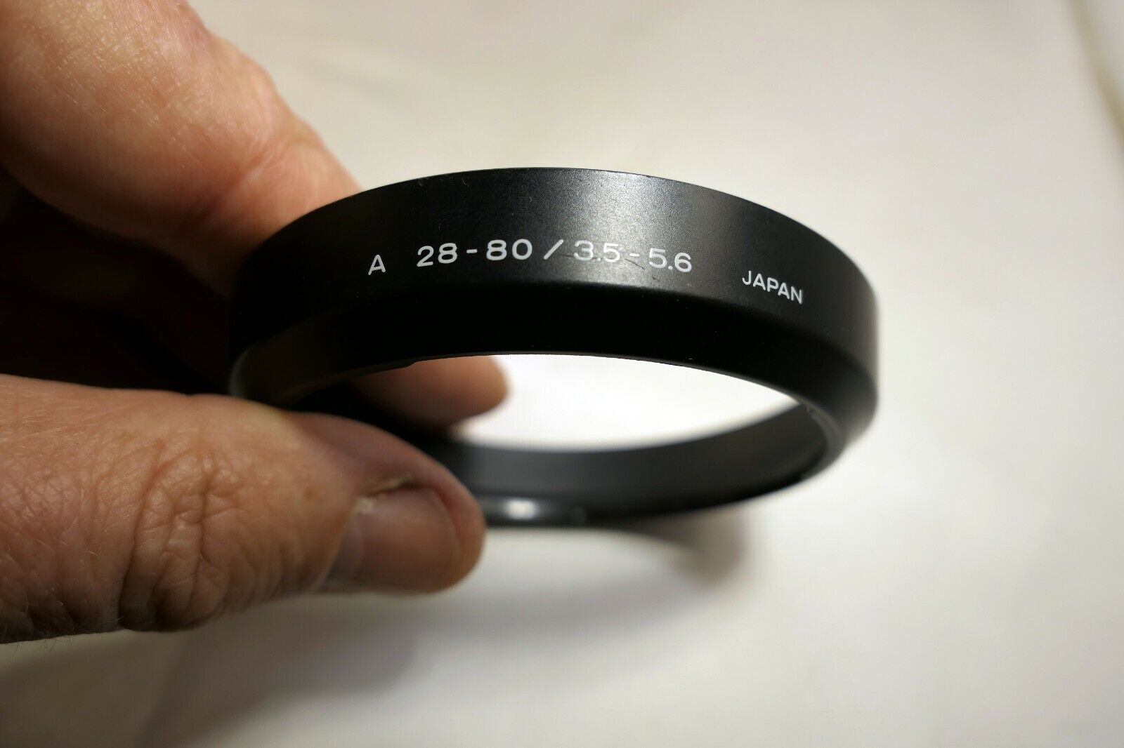 Minolta A 28-80mm 3.5-5.6 Lens Hood Shade AF maxxum auto focus Genuine Original