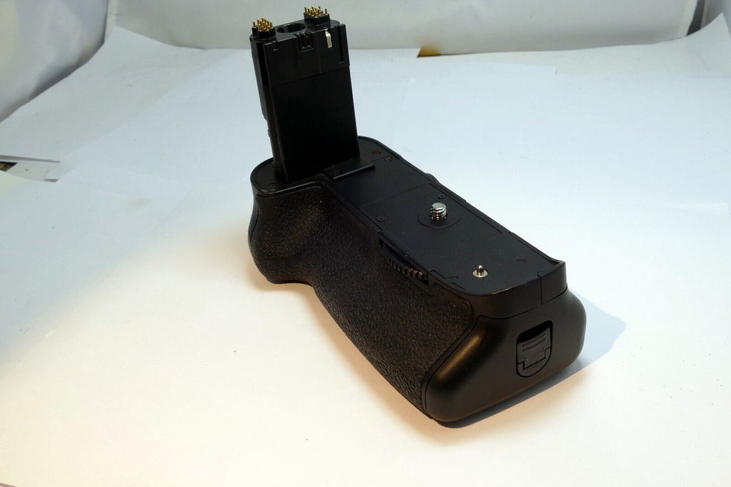 Vivitar PG-5DM IV Battery Grip for Canon EOS 5D Mark IV DSLR Camera BG-E20