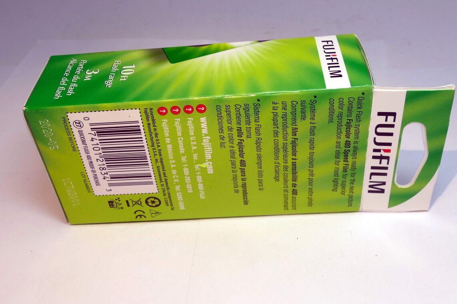 FujiFilm Quick Snap 35mm Cameras Continuous Flash Exp. 2020 ISO 400