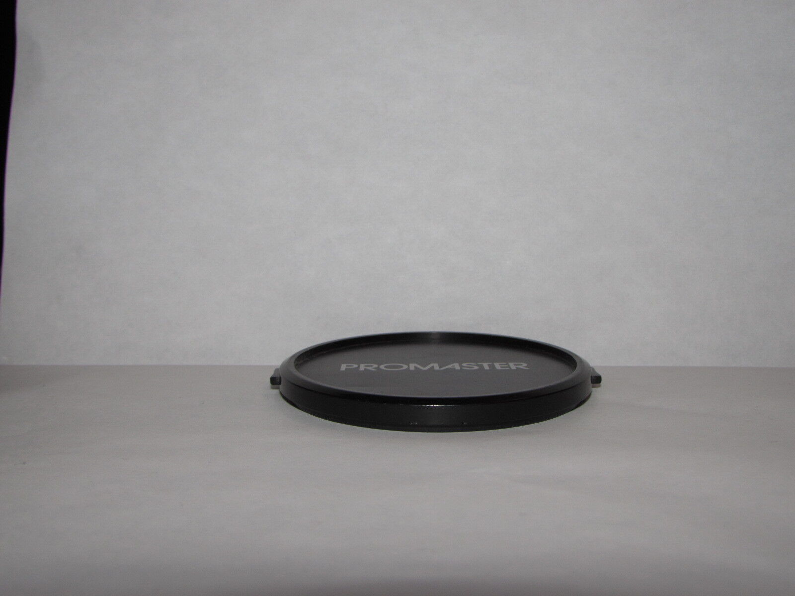 Promaster 72mm Lens Front Cap snap on type plastic  snap on type