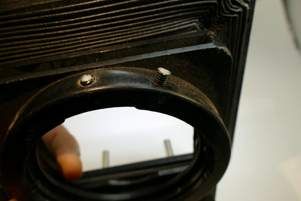 Lindahl Bellows lens Hood 31.1320 Bell-O-Shade Single 3X3 filter slot - AS IS