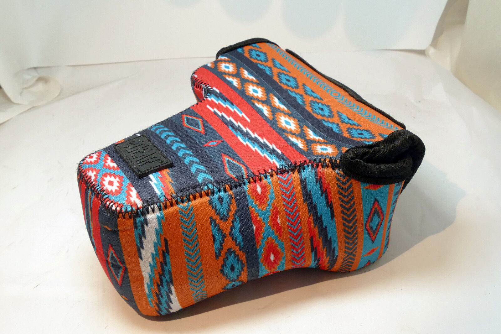 USA GEAR FlexARMOR X DSLR Camera Case Sleeve South west pattern