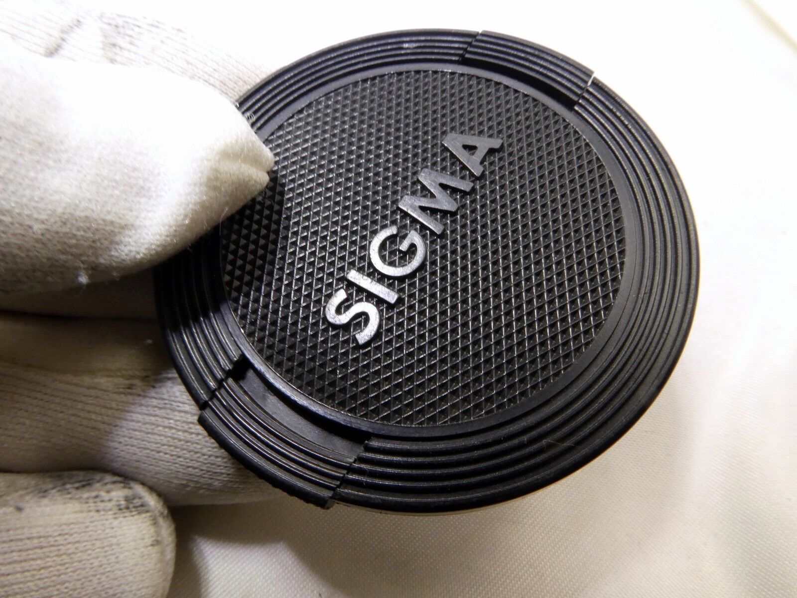 Sigma 52mm Front Lens Cap Snap on type all Black